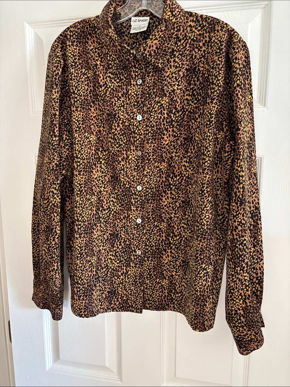 Liz Baker Brown and Black Leopard-Print Button Front  Size 16 Women’s
